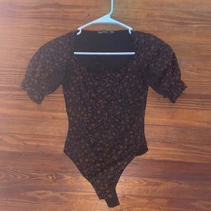 Nasty Gal Black Flowers Bodysuit - US 4